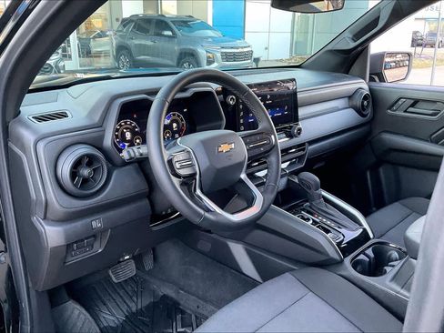 Certified 2026 Chevrolet Colorado W/T w/ WT Custom Package image 18