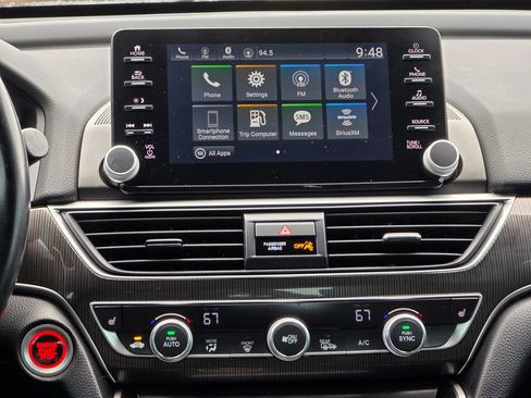 Used 2020 Honda Accord Sport image 11