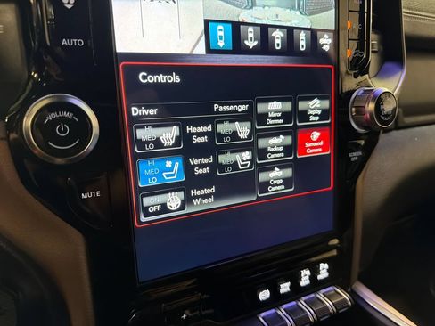 Used 2019 RAM 2500 Laramie AWD/4WD image 24