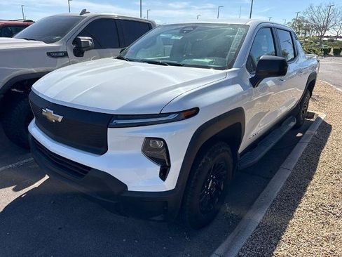 Used 2024 Chevrolet Silverado EV W/T AWD/4WD image 2