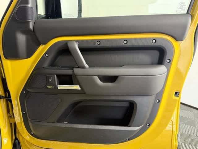 New 2026 Land Rover Defender 110 Trophy Edition AWD/4WD image 17