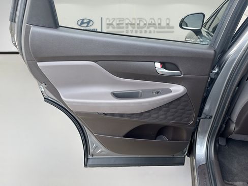 Used 2019 Hyundai Santa Fe SEL image 22