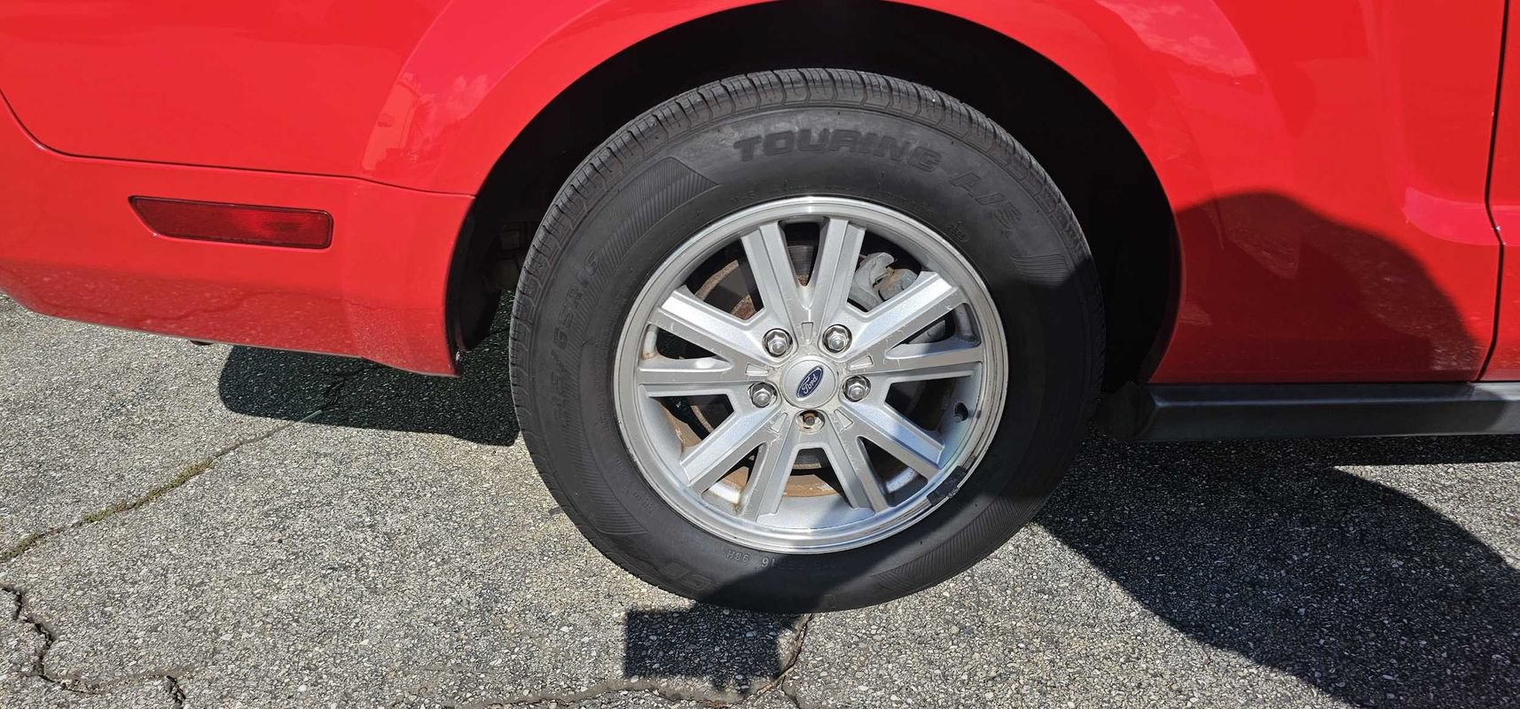 Used 2009 Ford Mustang Premium RWD image 10