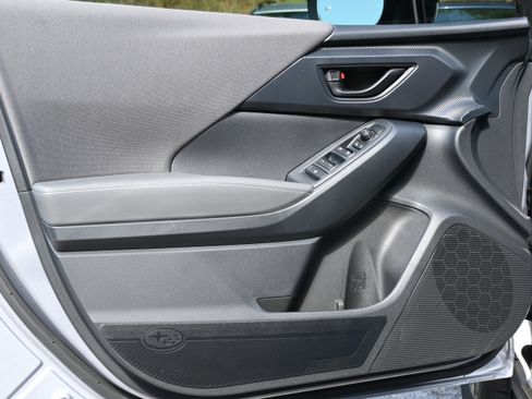 Certified 2025 Subaru Crosstrek 2.0i Premium w/ Crosstrek Mirror Package image 14