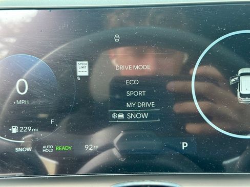 Used 2026 Hyundai Tucson Limited w/ Tow & Go Package AWD/4WD image 45