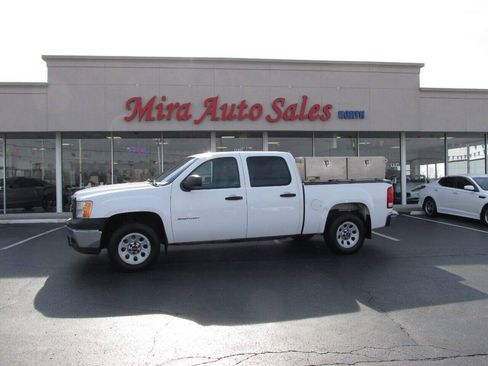 Used 2013 GMC Sierra 1500 W/T RWD image 1