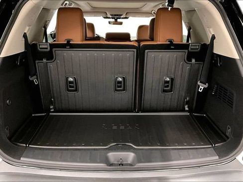 New 2026 Nissan Pathfinder Platinum w/ Cargo Package AWD/4WD image 44