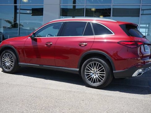 Used 2026 Mercedes-Benz GLC 300 image 6