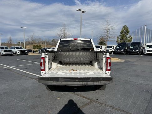 Used 2023 Ford F150 Lariat w/ Trailer Tow Package image 7