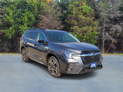 New 2025 Subaru Ascent Limited image 15