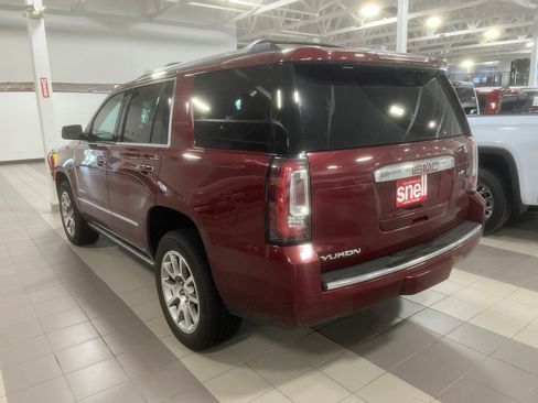 Used 2019 GMC Yukon Denali AWD/4WD image 2