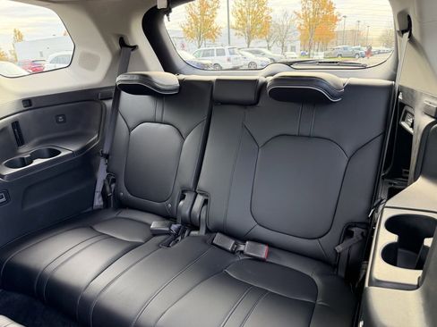 Certified 2023 Honda Pilot Elite image 31