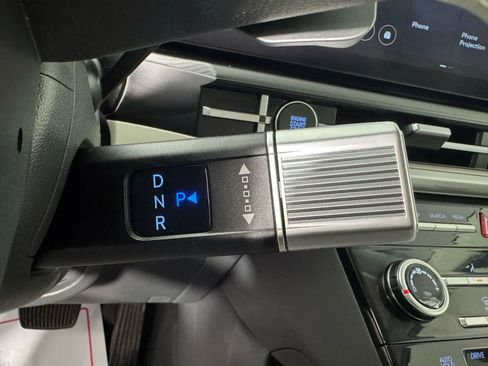 Used 2024 Hyundai Santa Fe SE image 22