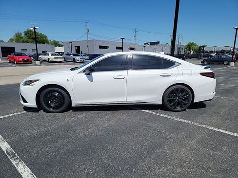 Used 2025 Lexus ES 350 F Sport FWD image 2