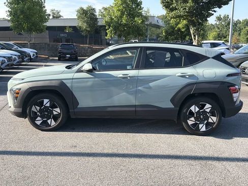 Certified 2025 Hyundai Kona SEL FWD image 9