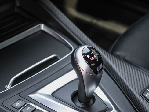 Used 2020 BMW M2 Competition w/ M Driver's Package RWD image 19