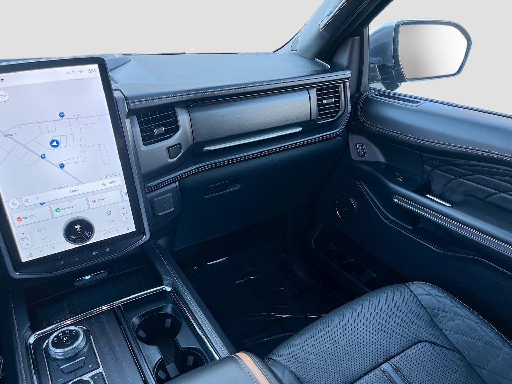 Used 2023 Ford Expedition Max Platinum AWD/4WD image 25