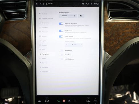 Used 2017 Tesla Model X 90D AWD/4WD image 66