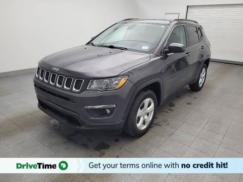 Used 2019 Jeep Compass Latitude w/ Popular Equipment Group AWD/4WD image 1