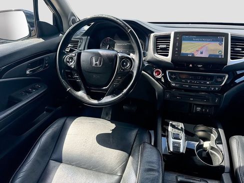 Used 2016 Honda Pilot Touring image 28
