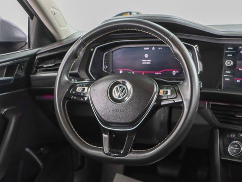 Used 2021 Volkswagen Jetta SEL image 12