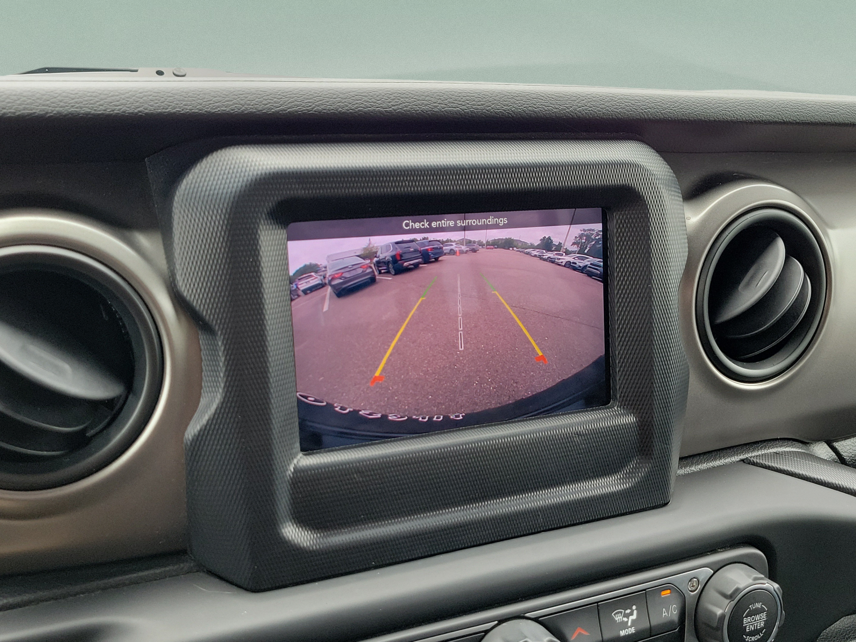 Used 2021 Jeep Wrangler Unlimited Sport AWD/4WD image 33