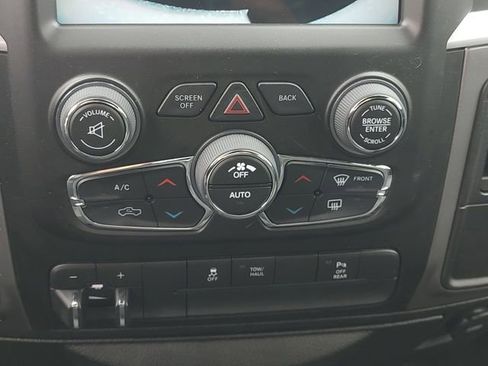 Used 2022 RAM 1500 Classic Warlock w/ Electronics Group AWD/4WD image 16