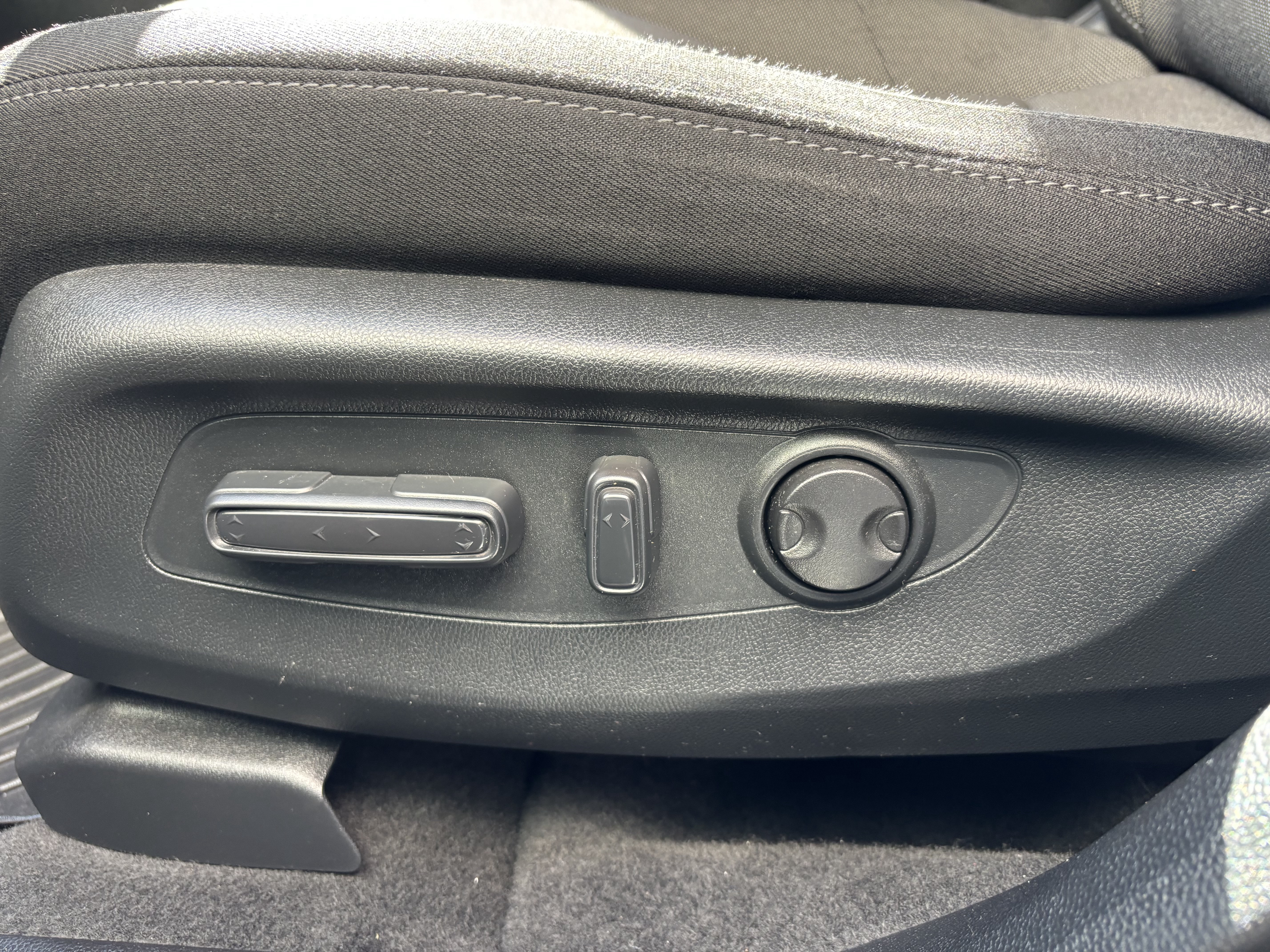 Certified 2024 Honda CR-V EX image 14