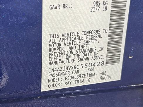 Used 2024 Nissan Leaf S image 34