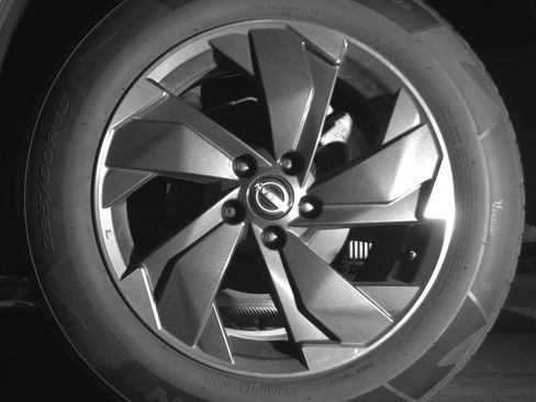 Used 2025 Nissan Rogue SV AWD/4WD image 14