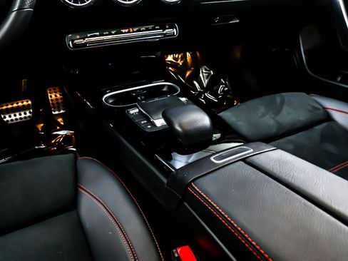 Used 2023 Mercedes-Benz CLA 250 image 6