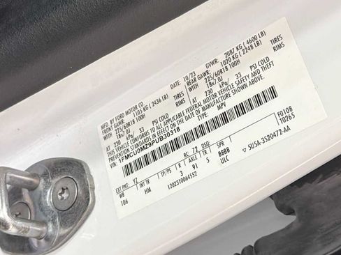 Used 2023 Ford Escape ST-Line w/ Equipment Group 301A FWD image 11