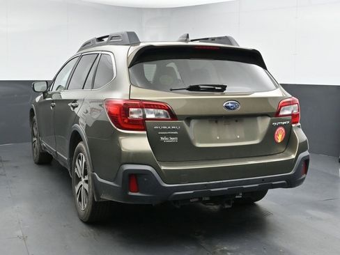 Used 2018 Subaru Outback 2.5i Limited image 6