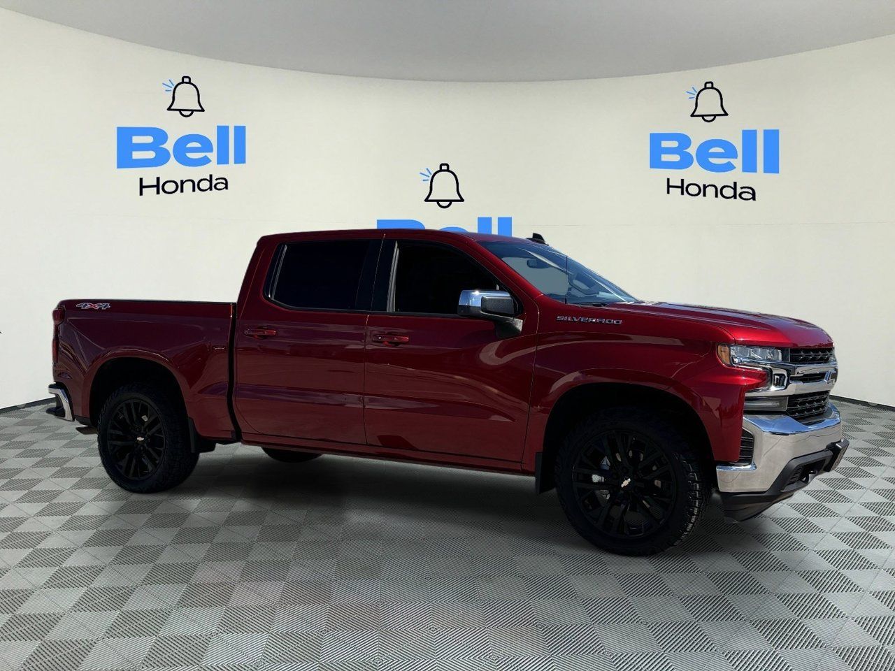 Used 2021 Chevrolet Silverado 1500 LT w/ Bed Protection Package AWD/4WD image 6