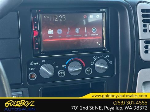 Used 1999 Chevrolet Tahoe 4WD 2-Door w/ Preferred Equipment Group image 44