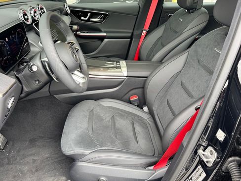 New 2025 Mercedes-Benz GLC 63 AMG S image 18