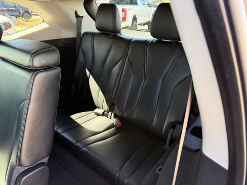 Used 2024 Acura MDX SH-AWD w/ Technology Package image 16