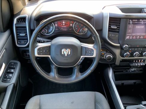 Used 2020 RAM 1500 Big Horn AWD/4WD image 6