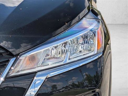 Used 2022 Nissan Kicks S FWD image 9