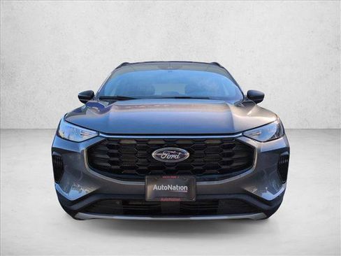 Used 2025 Ford Escape ST-Line image 2