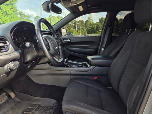 Used 2022 Dodge Durango GT w/ Blacktop Package RWD image 11