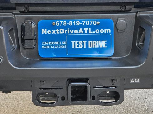 Used 2025 Ford F250 XLT w/ Black Appearance Package image 47