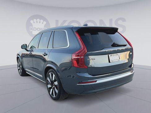 Certified 2023 Volvo XC90 T8 Ultimate image 4