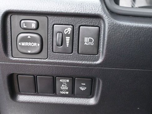 Used 2024 Toyota 4Runner TRD Off-Road image 22