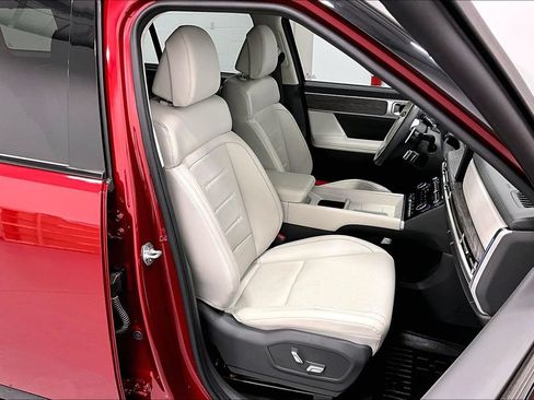Used 2025 Hyundai Santa Fe Calligraphy FWD image 9