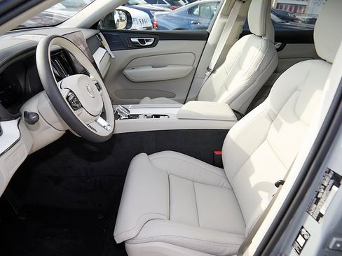 New 2026 Volvo XC60 B5 Ultra w/ Protection Package Premier image 13