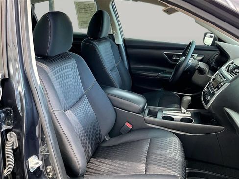 Used 2018 Nissan Altima 2.5 S w/ S Convenience Package FWD image 9