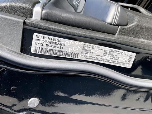 Used 2024 Jeep Grand Cherokee Limited 4xe image 35