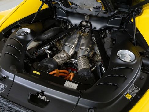 Used 2022 Ferrari 296 GTB image 18