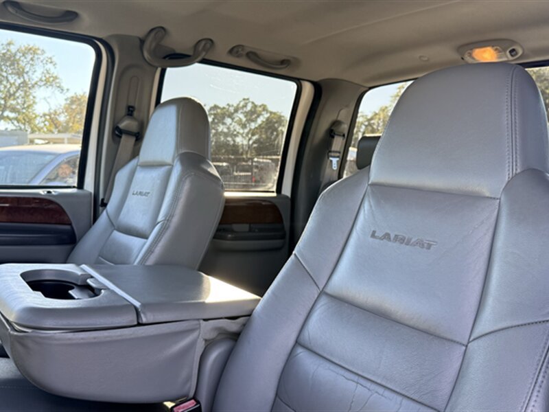 Used 2004 Ford F250 Lariat AWD/4WD image 37